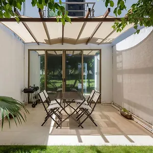 https://villa-ana-lucia.quintano-roohotels.com